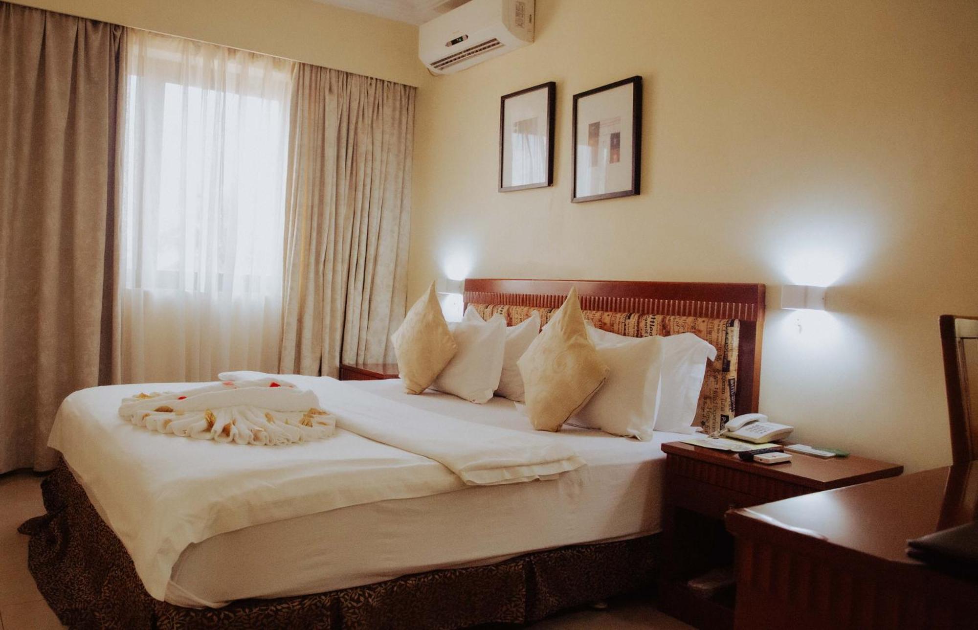 Hotel Marjorie 'Y' 特马 外观 照片
